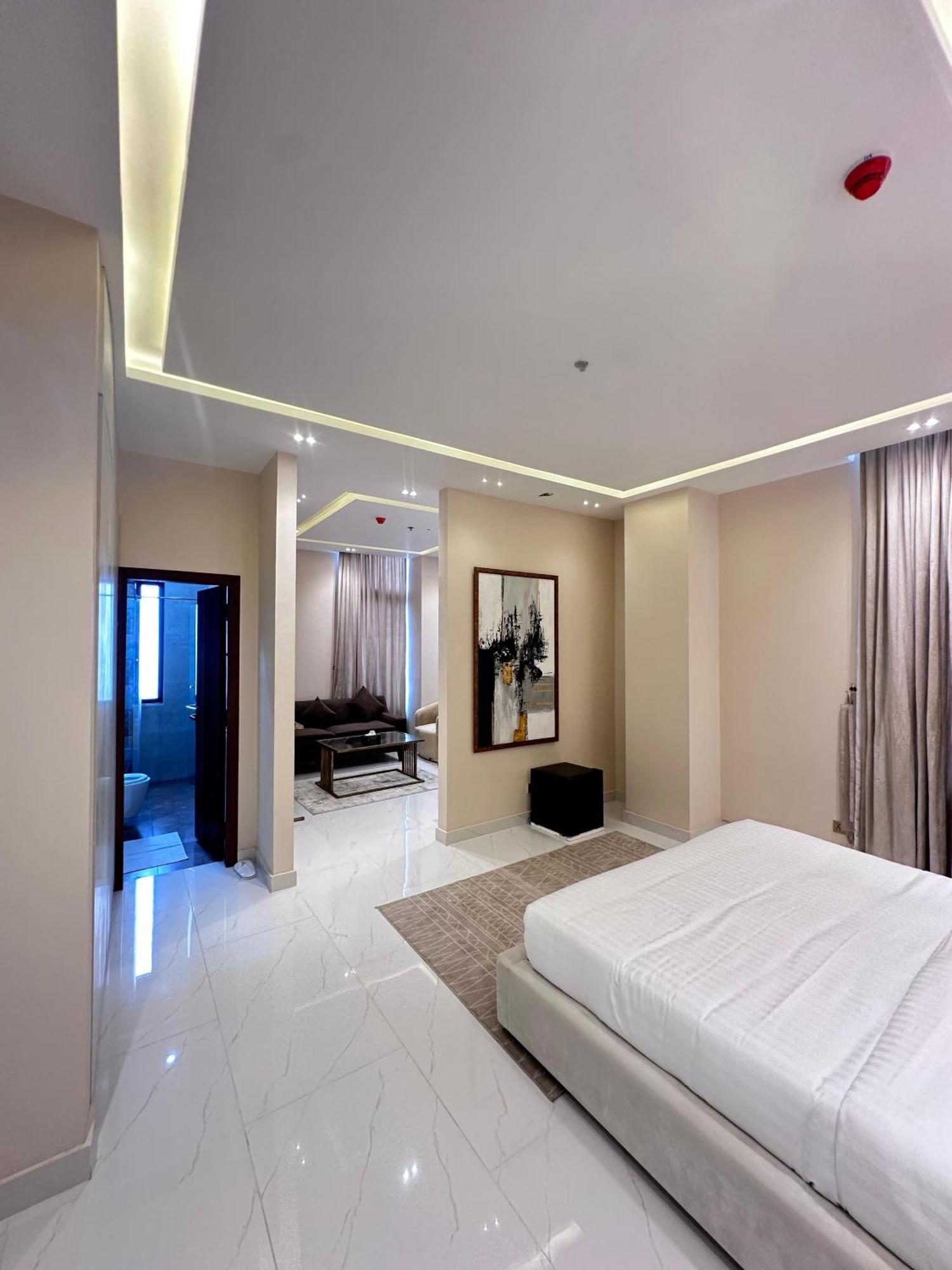 Pavilion Suites - Premium Aparthotel In Bahria Town Rawalpindi Exterior foto